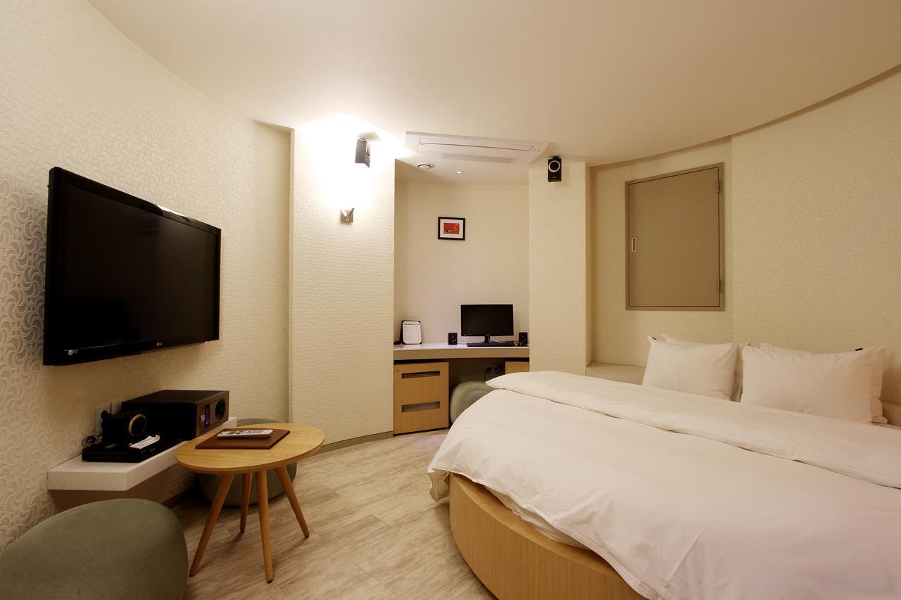 Uijeongbu Latree Hotel Zewnętrze zdjęcie
