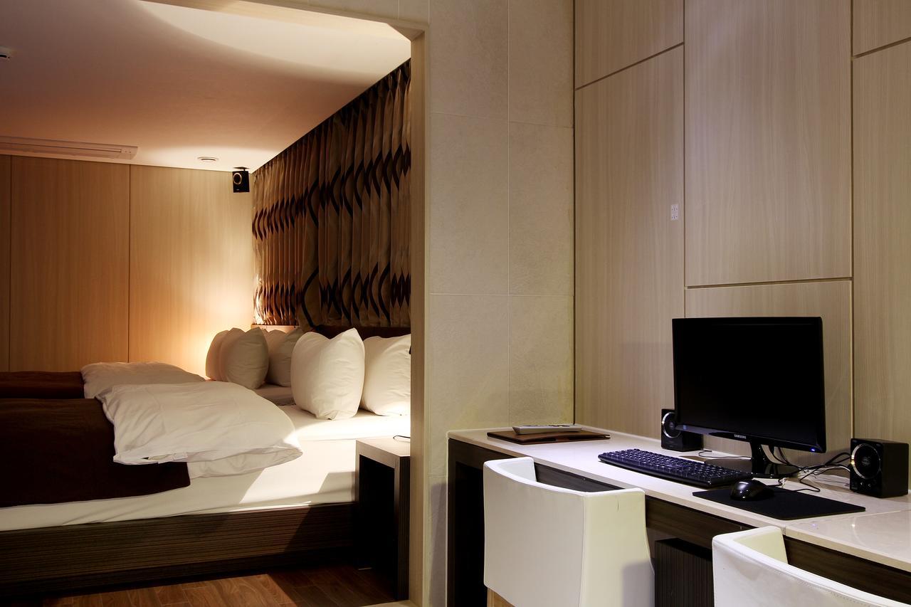 Uijeongbu Latree Hotel Zewnętrze zdjęcie
