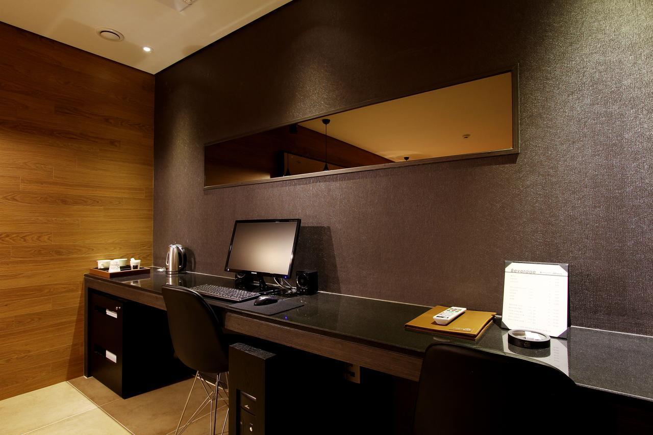 Uijeongbu Latree Hotel Zewnętrze zdjęcie