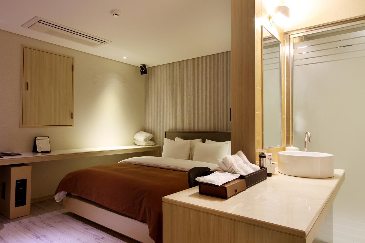 Uijeongbu Latree Hotel Zewnętrze zdjęcie