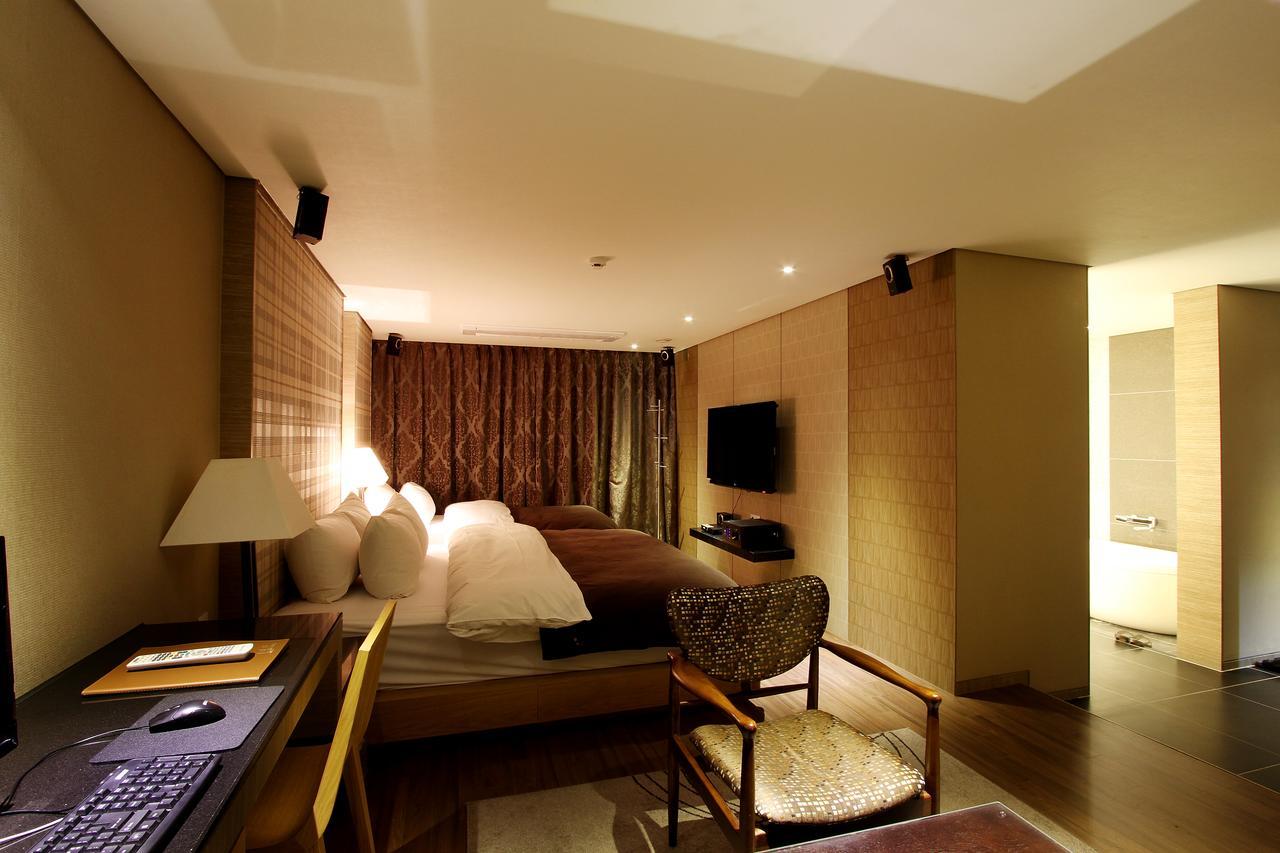 Uijeongbu Latree Hotel Zewnętrze zdjęcie