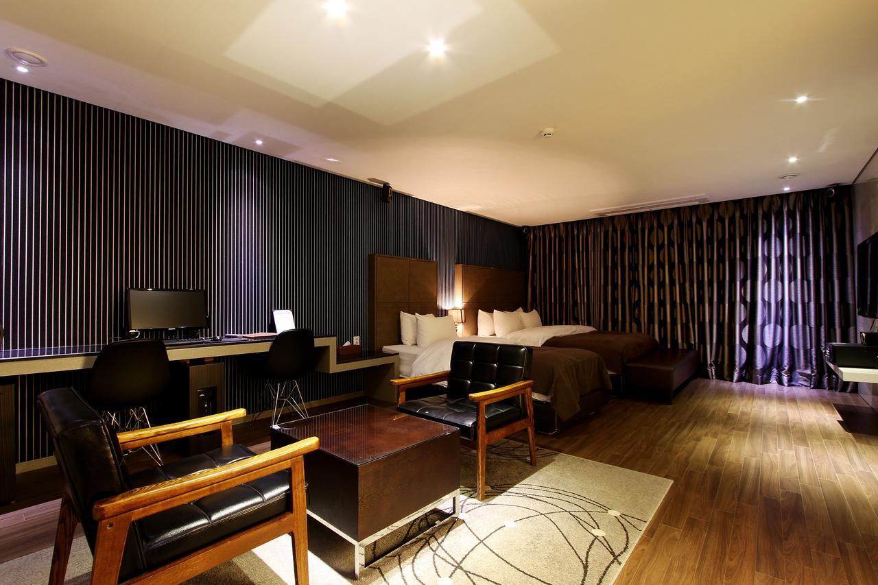 Uijeongbu Latree Hotel Zewnętrze zdjęcie