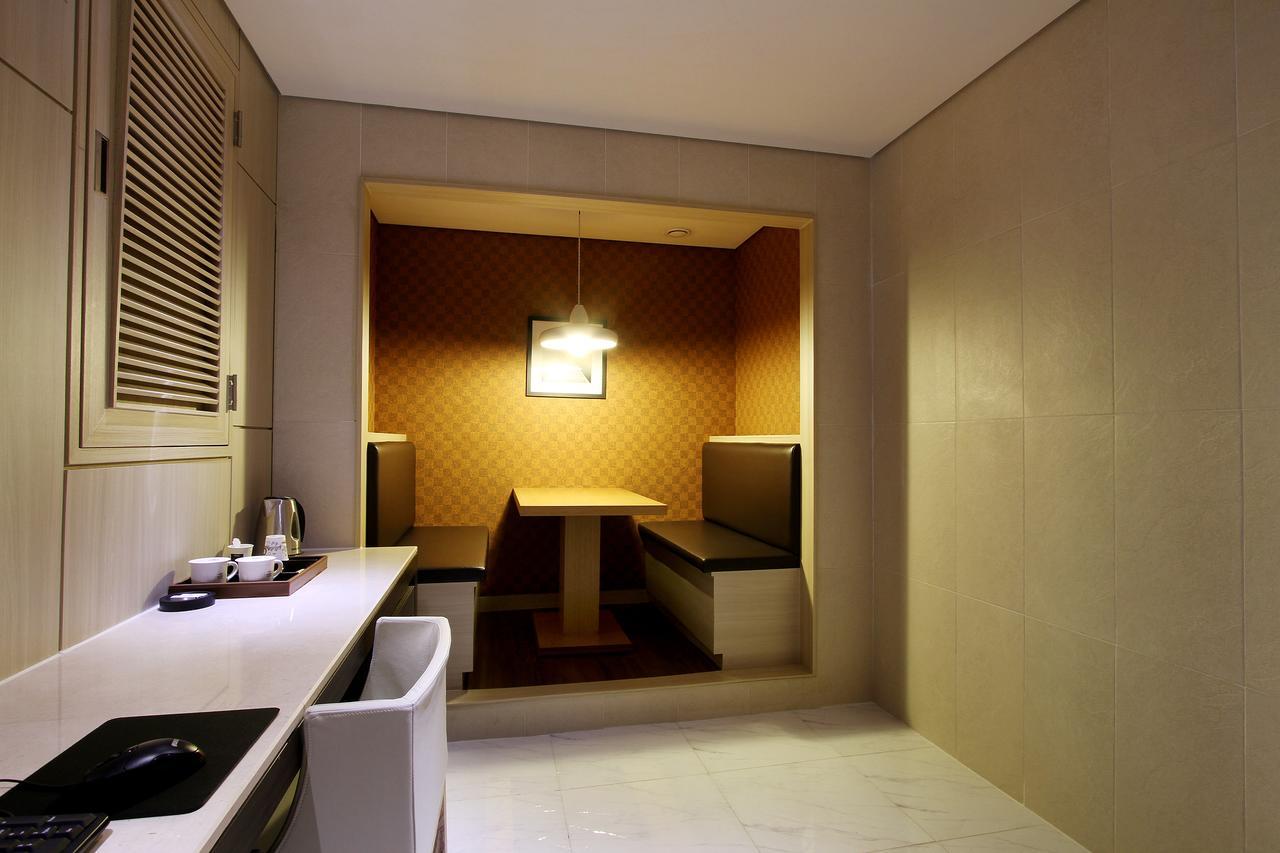 Uijeongbu Latree Hotel Zewnętrze zdjęcie