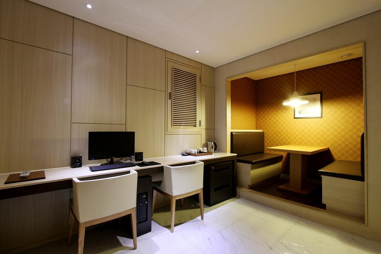 Uijeongbu Latree Hotel Zewnętrze zdjęcie